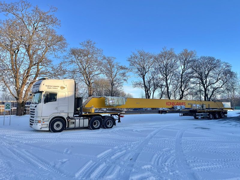 Nosturikuljetus talvella - Kuljetus Leppälät erikoiskuljetukset